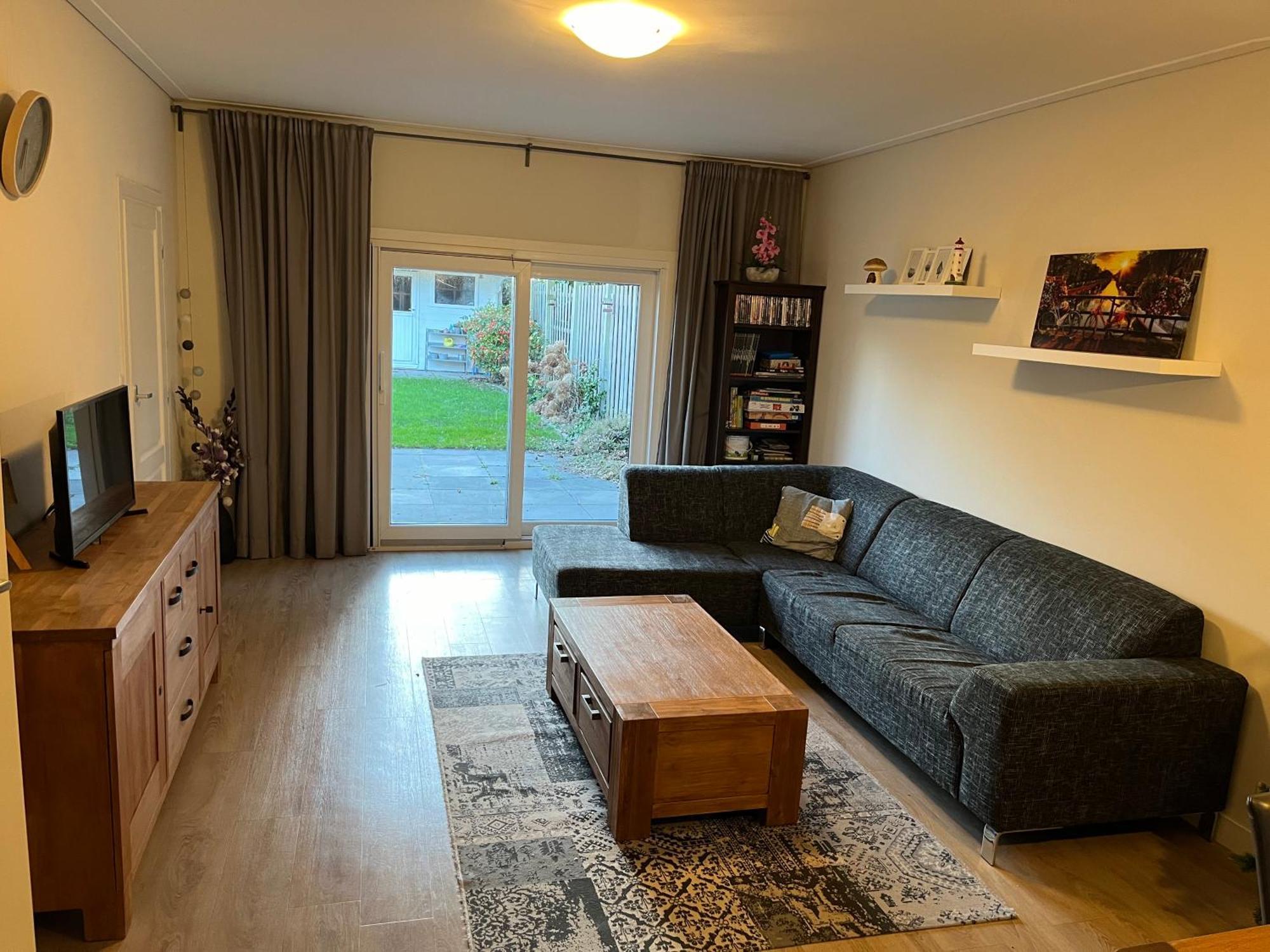 Rustig Gelegen Recreatiewoning In Zeeland Apartment Bruinisse Exterior photo